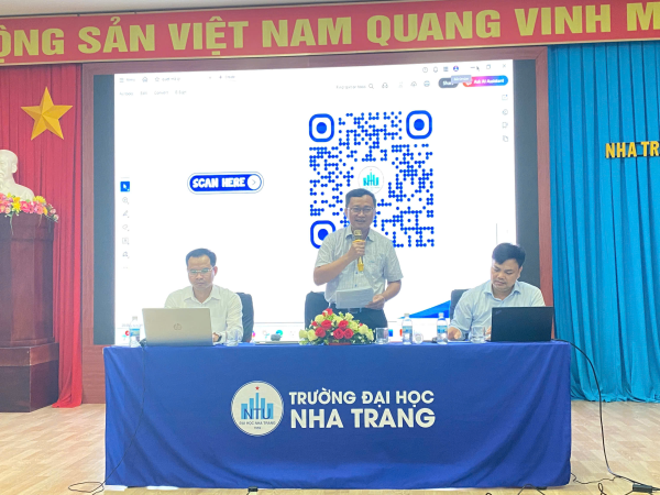 Trường Đại học Nha Trang tổ chức Hội thảo khoa học cấp Trường với chủ đề "Đổi mới và quốc tế hóa chương trình đào tạo" năm học 2025-2026