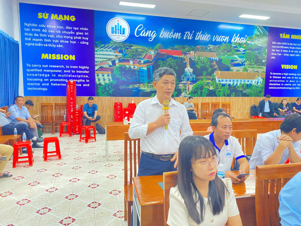 Trường Đại học Nha Trang tổ chức Hội thảo khoa học cấp Trường với chủ đề "Đổi mới và quốc tế hóa chương trình đào tạo" năm học 2025-2026