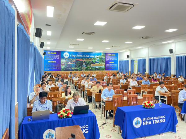 Trường Đại học Nha Trang tổ chức Hội nghị tổng kết công tác lấy ý kiến các BLQ NH 2024-2025 và triển khai kế hoạch NH 2025-2026