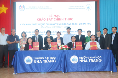 Bế mạc đợt khảo sát chính thức 07 chương trình đào tạo trình độ đại học Trường Đại học Nha Trang đợt 2 năm 2024: Luật, Kinh tế phát triển, Marketing, Hệ thống thông tin quản lý, Kỹ thuật nhiệt, Kỹ thuật cơ điện tử, và Khoa học Hàng hải.