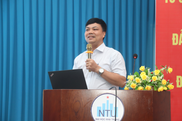 Tổ chức Hội nghị báo cáo kết quả thực hiện chiến lược phát triển Trường Đại Học Nha Trang giai đoạn 2021-2025 về công tác đào tạo, bảo đảm chất lượng, kiểm định và xếp hạng