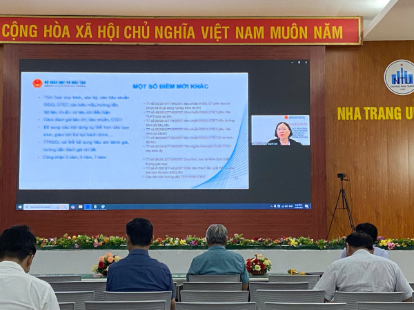 Trường Đại học Nha Trang tham dự Hội nghị tập huấn về tự đánh giá và kiểm định chất lượng chương trình đào tạo