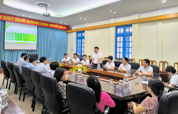 Trường Đại học Nha Trang đã tổ chức buổi tiếp đón Viện Đào tạo số và Khảo thí - Đại học Quốc gia Hà Nội đến thăm và làm việc