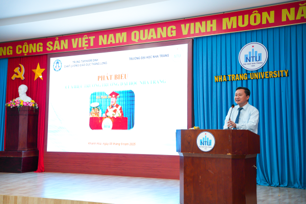 Khai mạc đợt khảo sát chính thức đánh giá ngoài 05 chương trình đào tạo trình độ đại học tại Trường Đại học Nha Trang: Kỹ thuật môi trường, Kỹ thuật hóa học, Kỹ thuật cơ khí động lực, Công nghệ chế tạo máy, Kinh tế.